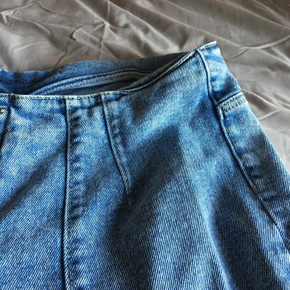 NWOT Women’s No Boundaries High Rise Straight Leg Mom Jeans - Light Jean Wash - Picture 7 of 13